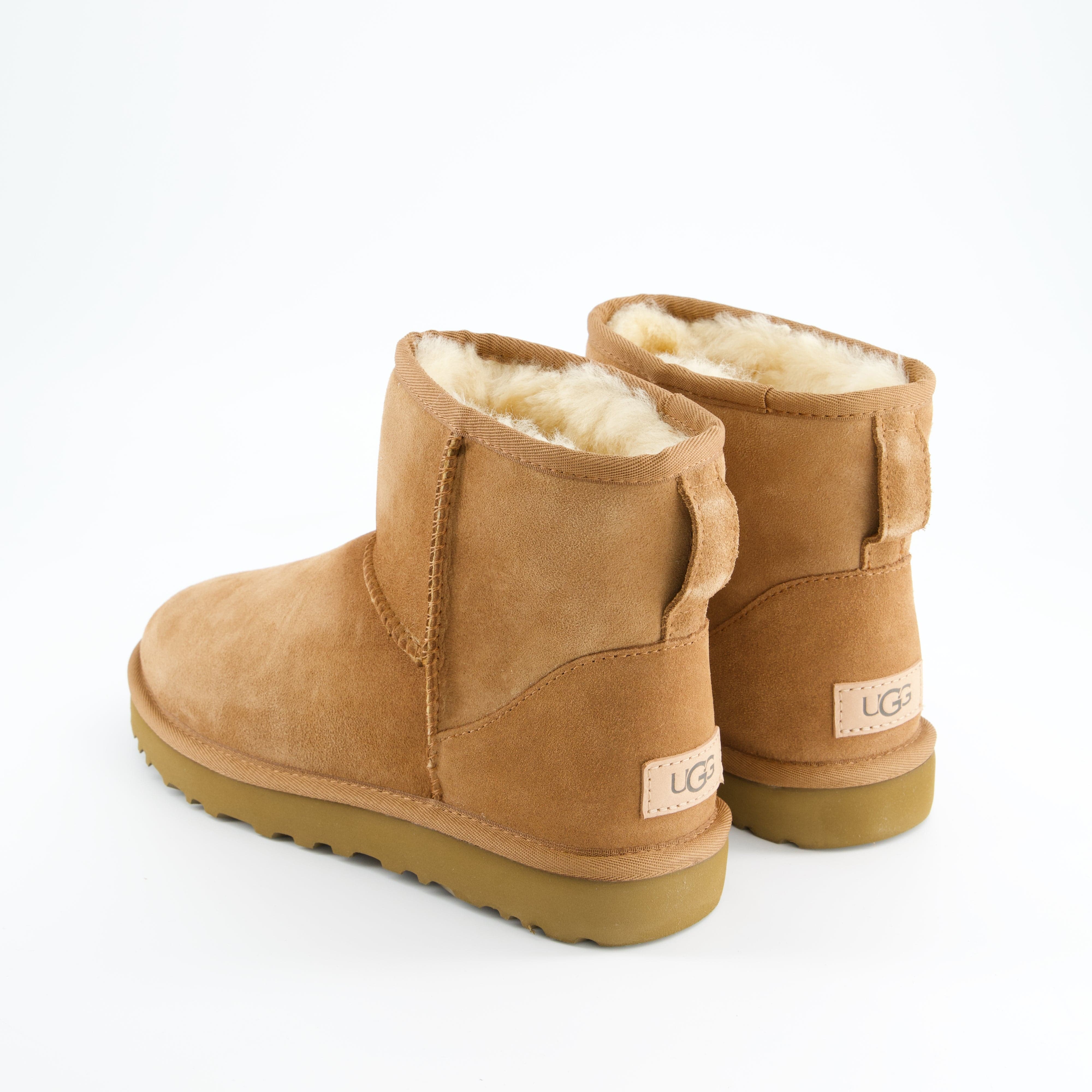 UGG Damenschuhe - Winterstiefel Winterstiefel Classic Mini II