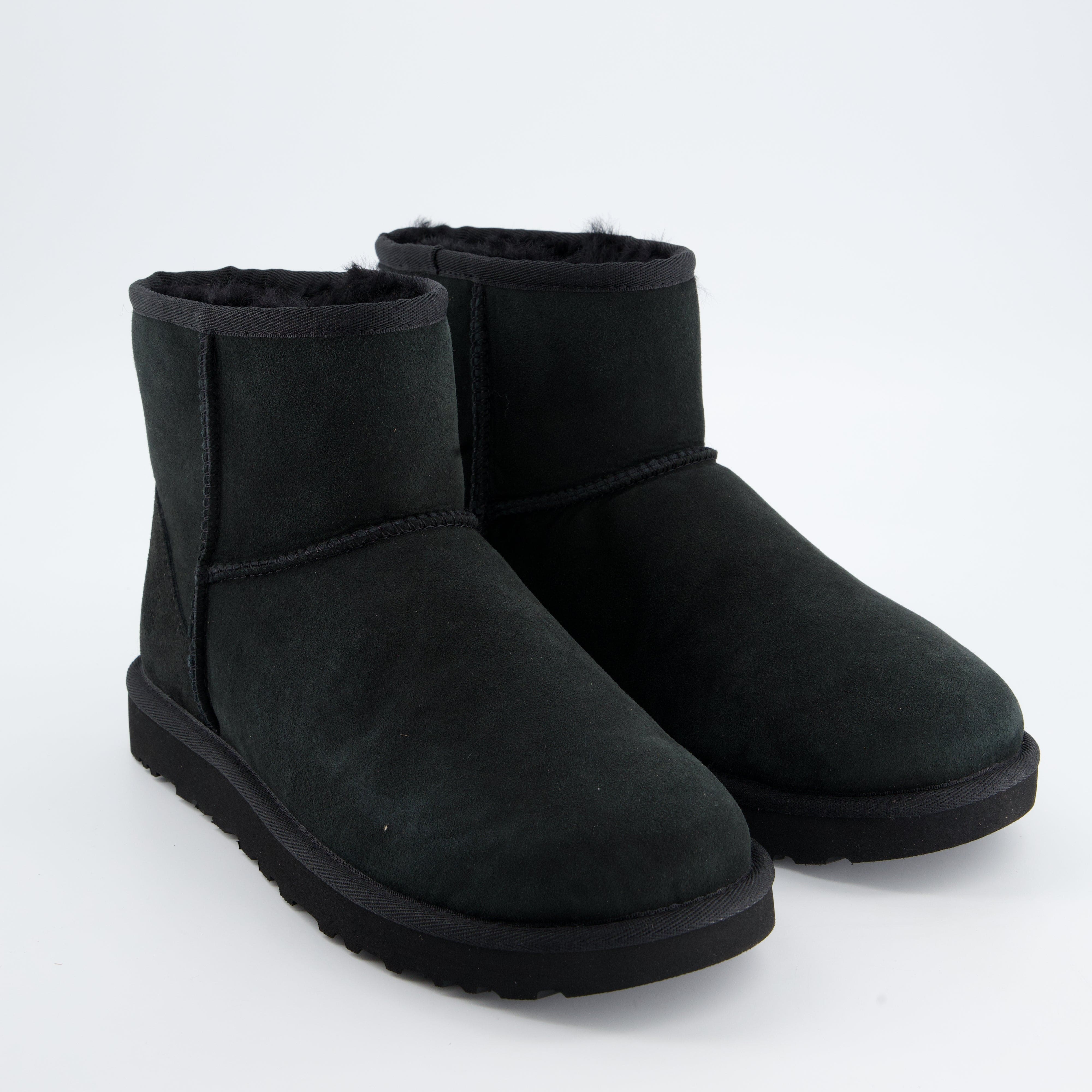 UGG Damenschuhe - Winterstiefel Winterstiefel Classic Mini II