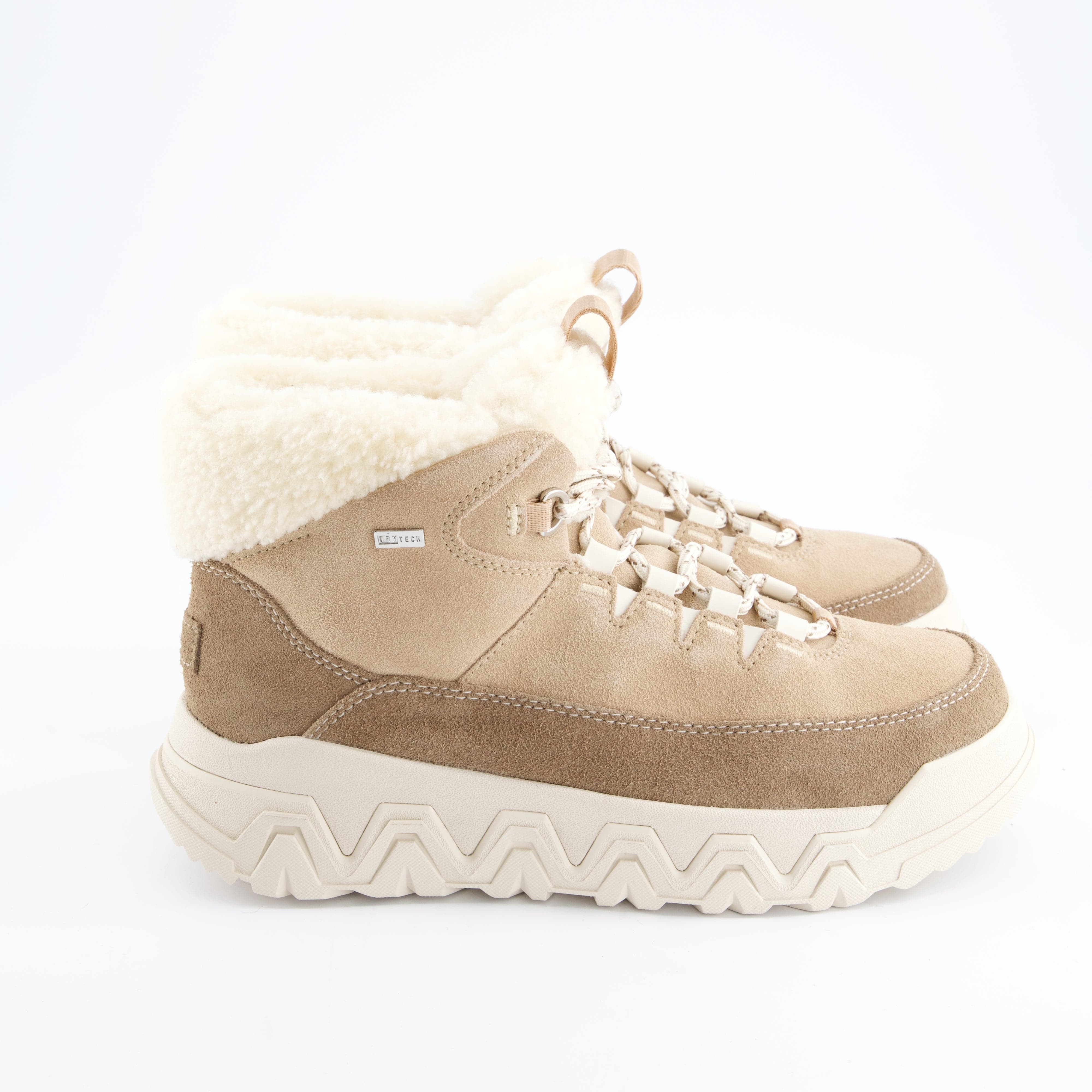 UGG Damenschuhe - Winterstiefel, Winterstiefel Terre Trail Cozy Lace