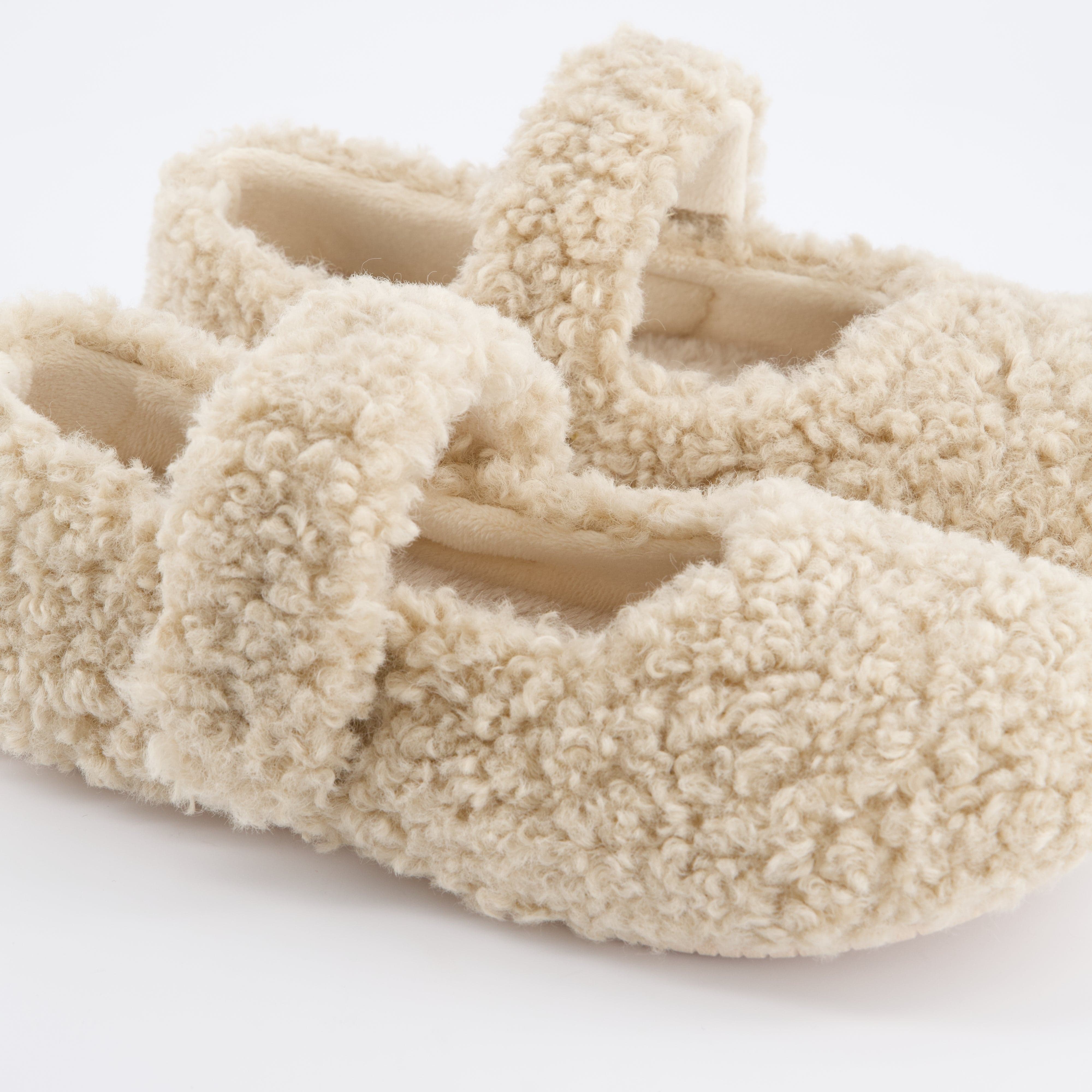 VERBENAS Damenschuhe - Hausschuhe, Hausschuhe Yina curly