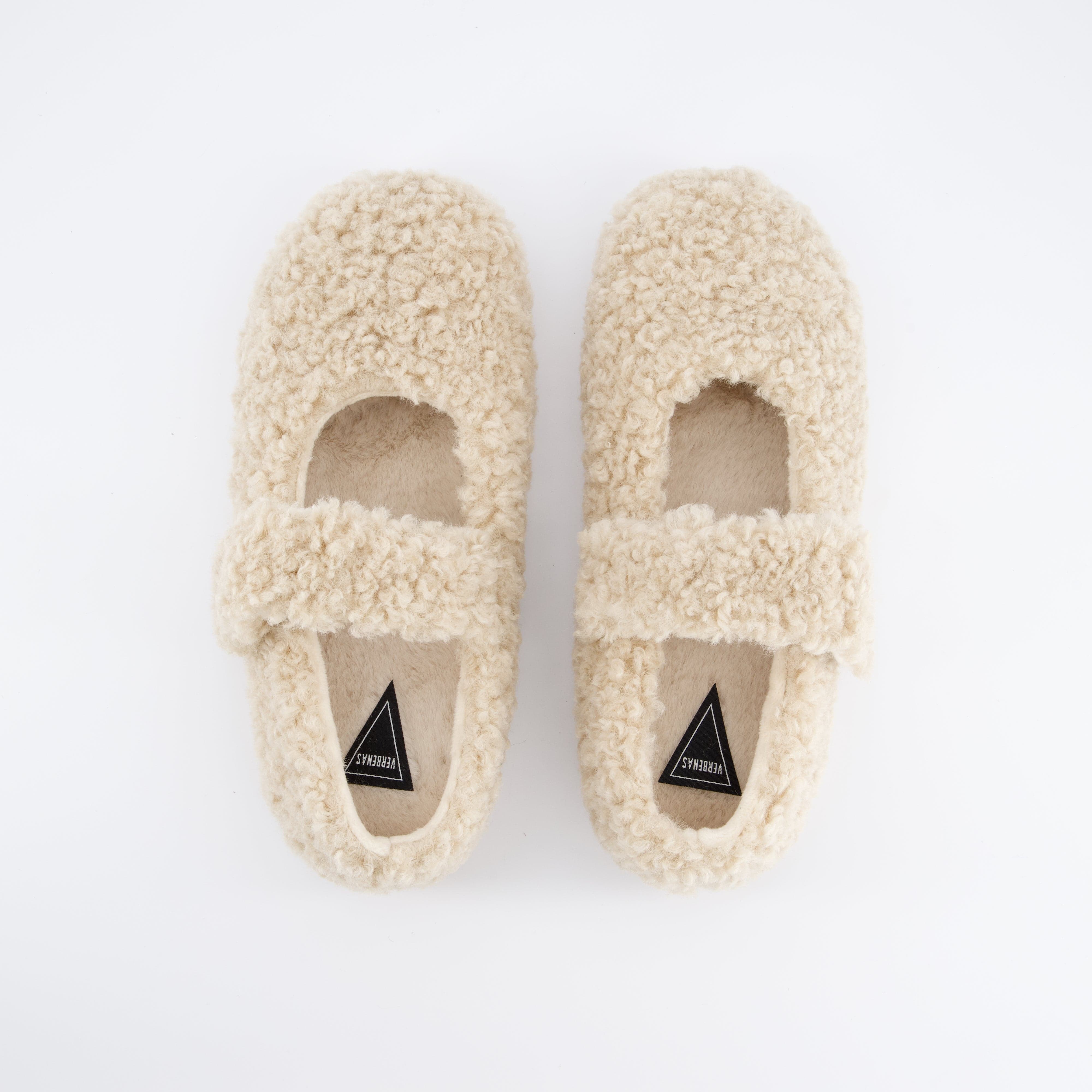 VERBENAS Damenschuhe - Hausschuhe, Hausschuhe Yina curly