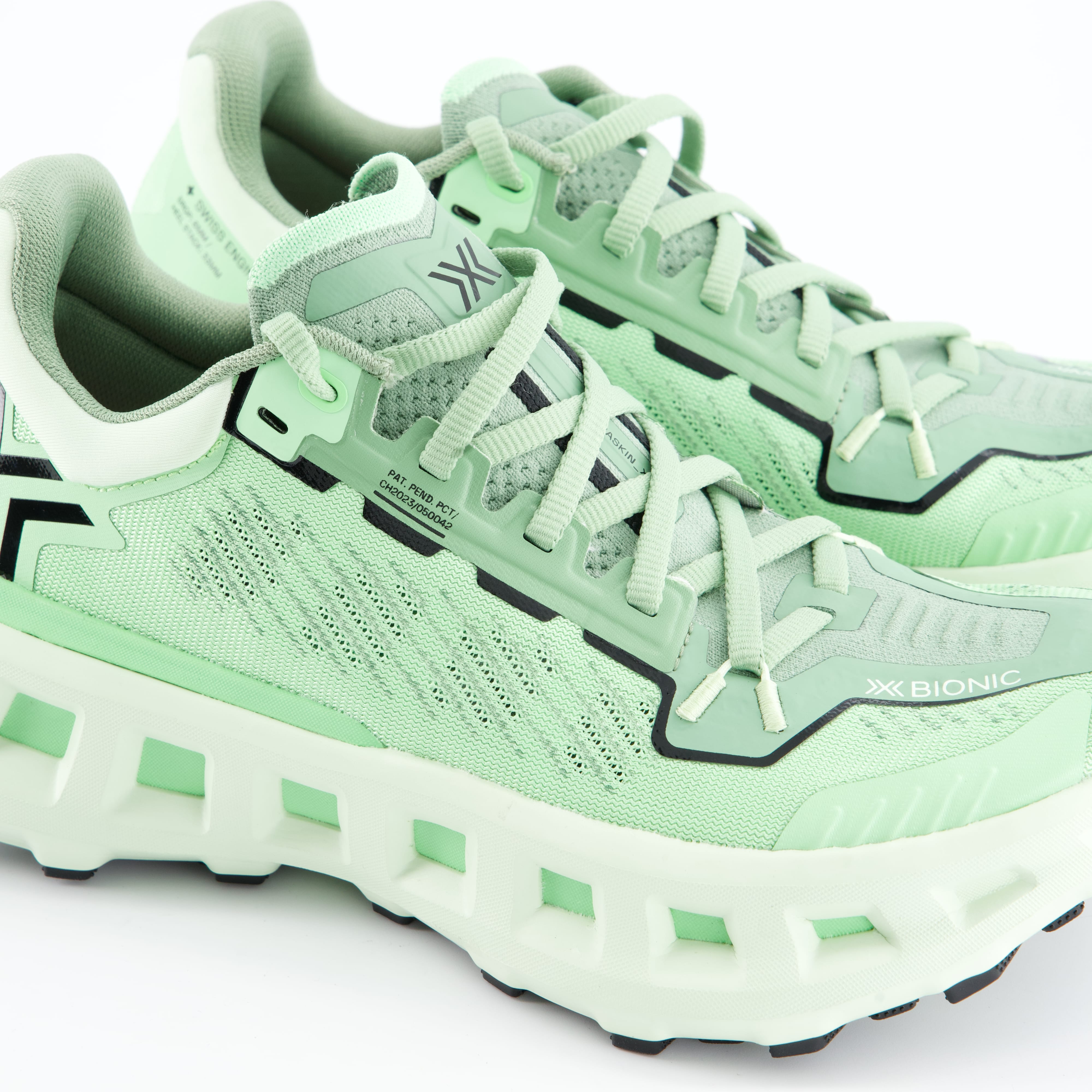 X-BIONIC Damenschuhe - Laufschuhe Laufschuhe Terraskin X03